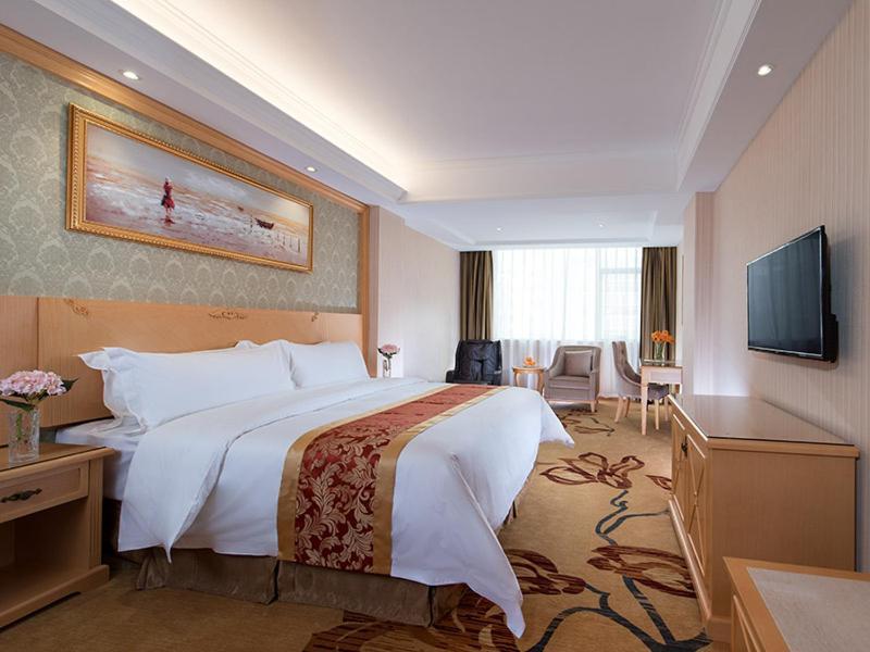 Vienna Hotel Shenzhen Fuyong Village Fenghuangwei Eksteriør billede